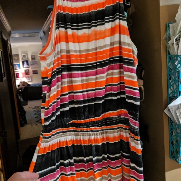 Lined colorful maxi dress - Picture 2 of 4